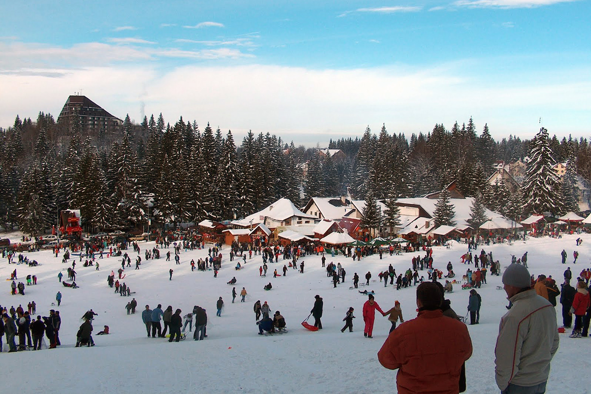 Poiana Brasov ski snowboard si sporturi de iarna